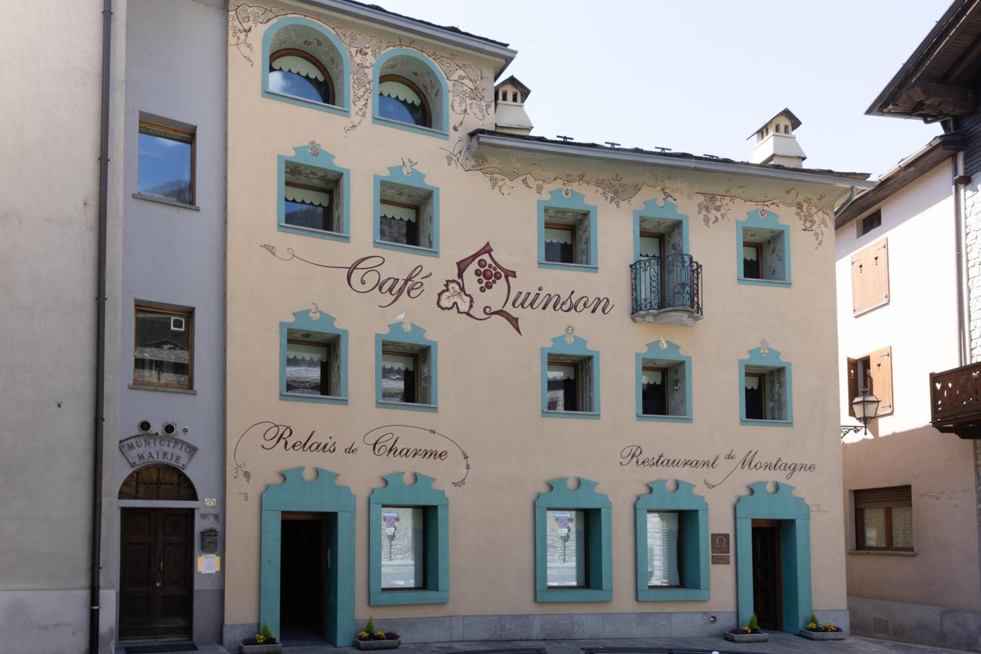 Cafe Quinson Relais De Charme Morgex